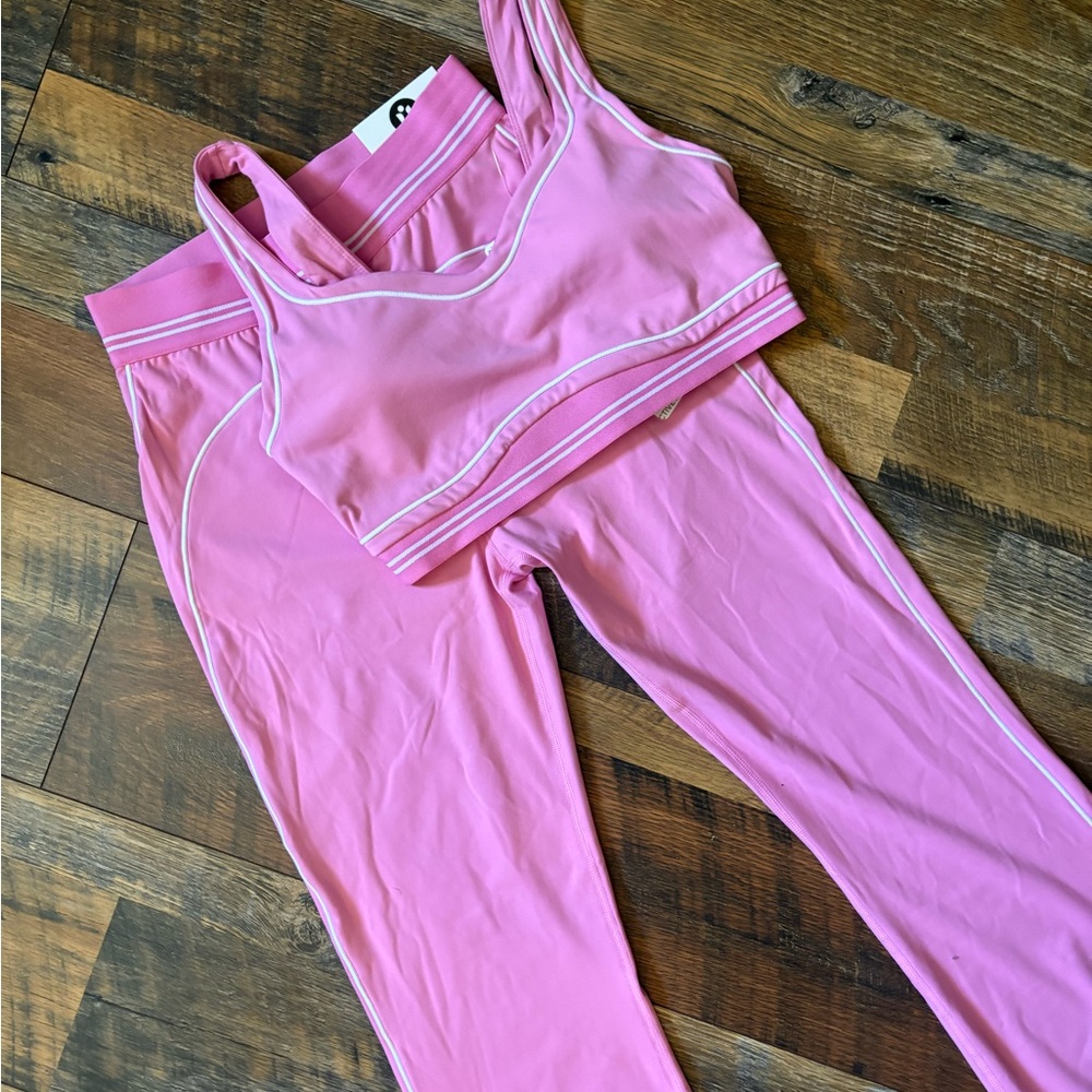 Soft Pink Seam-Trim Sports Bralette and Leggings Set